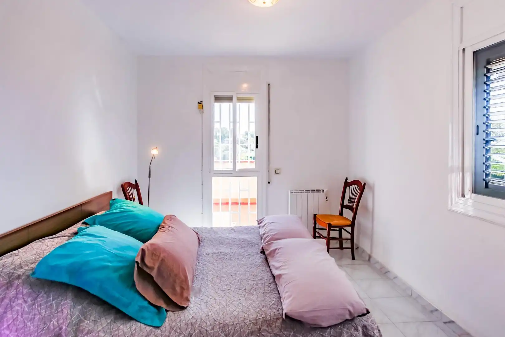 Habitación de Casa adosada en venta en El Vendrell con Calefacción, Terraza y Balcón