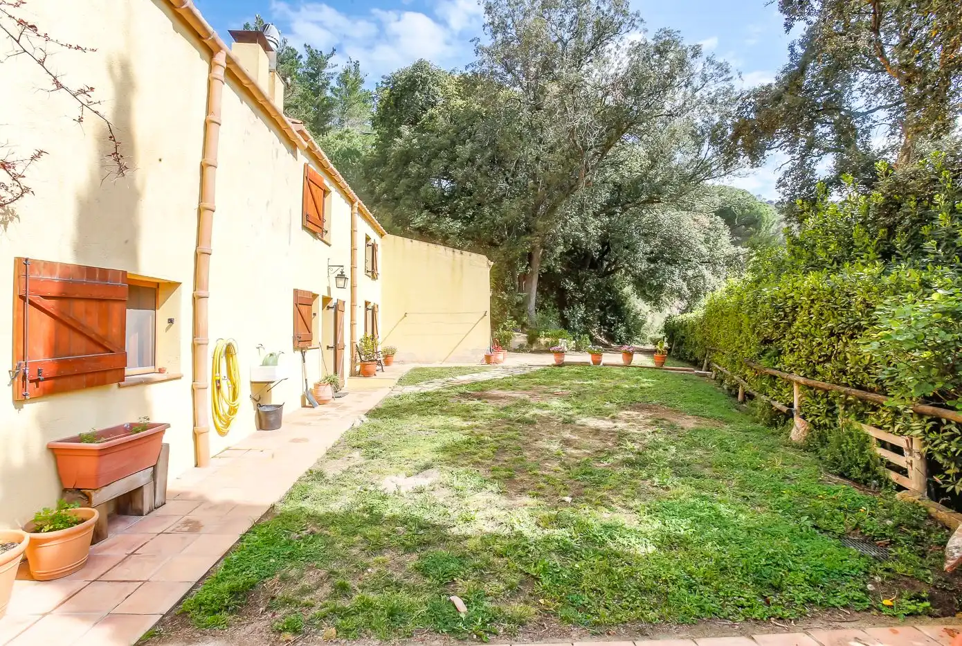Jardín de Finca rústica en venta en Sant Iscle de Vallalta con Calefacción, Terraza y Trastero