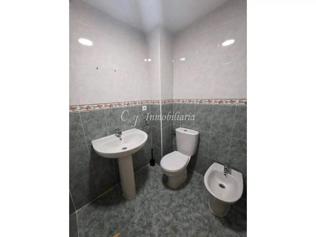 Haus oder Chalet zum Verkauf in Avenida de Abril - 9 de Octubre