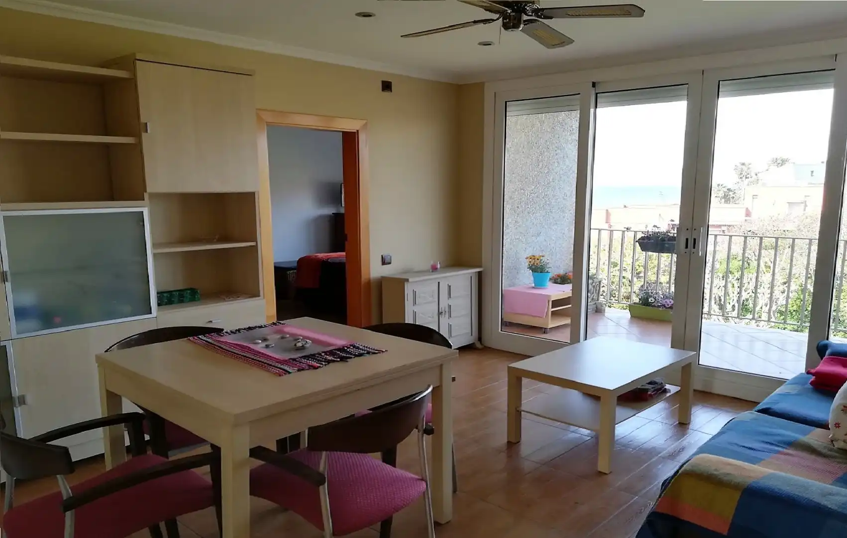 Wohnzimmer von Wohnungen zur Miete in Gavà mit Terrasse, Möbliert und Ofen