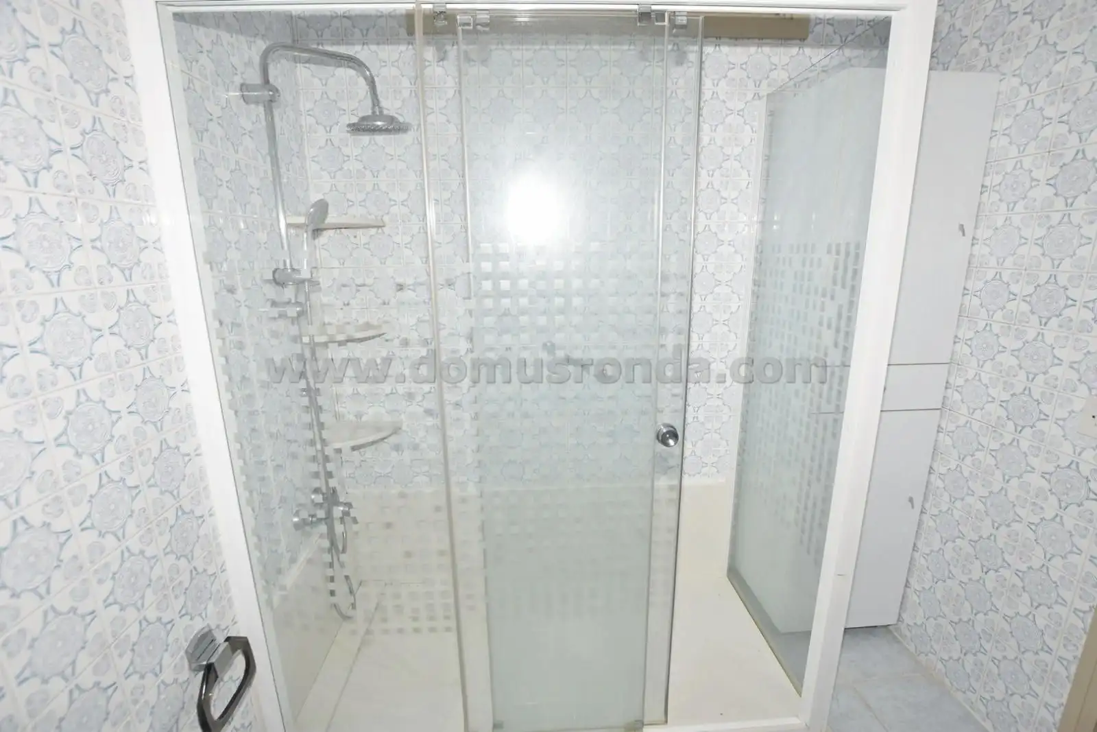 Baño de Casa o chalet en venta en Ronda con Terraza, Trastero y Balcón