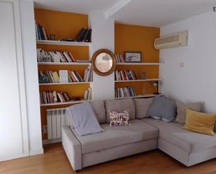 Study to rent in El Viso