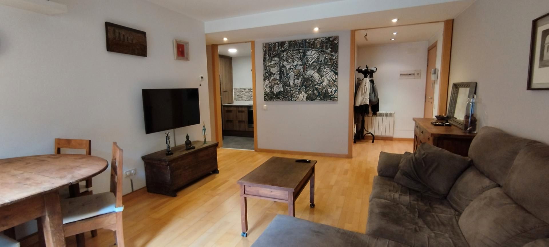 Living room of Flat for sale in Vic  with Heating and Parquet flooring