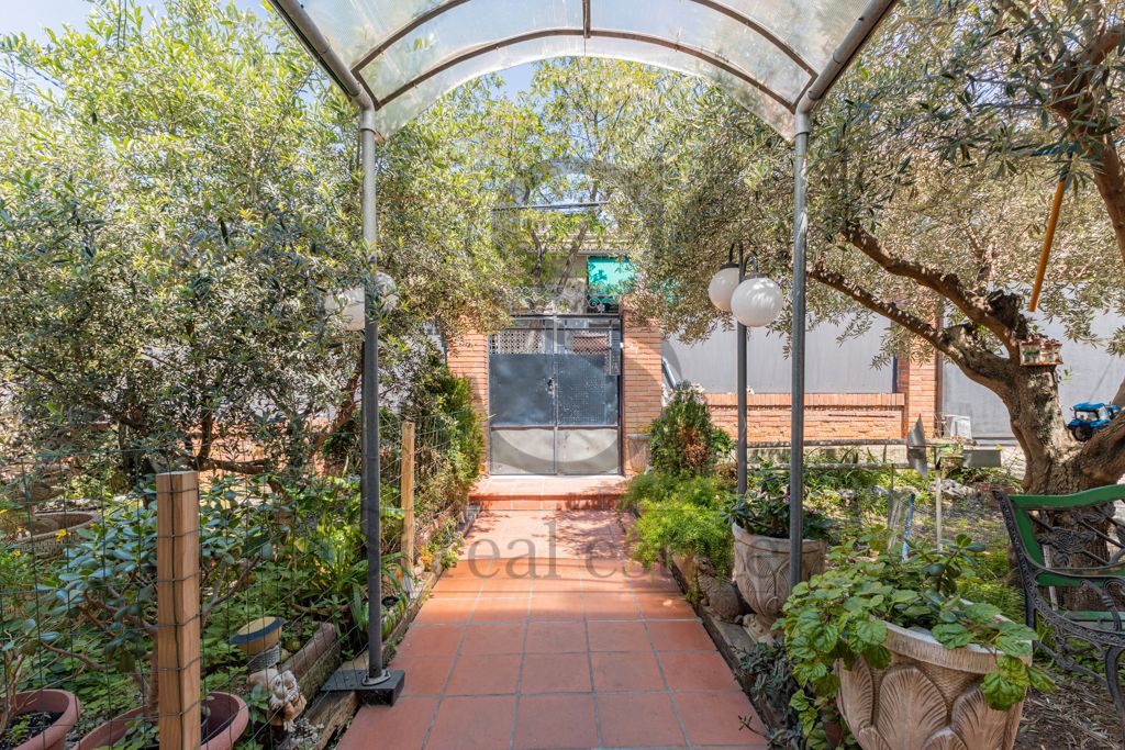 Garden of House or chalet for sale in Santa Coloma de Gramenet  with Private garden, Terrace and Furnished