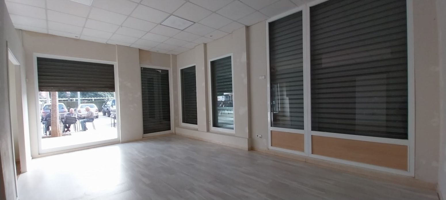 Premises to rent in Alaquàs  with Air Conditioner