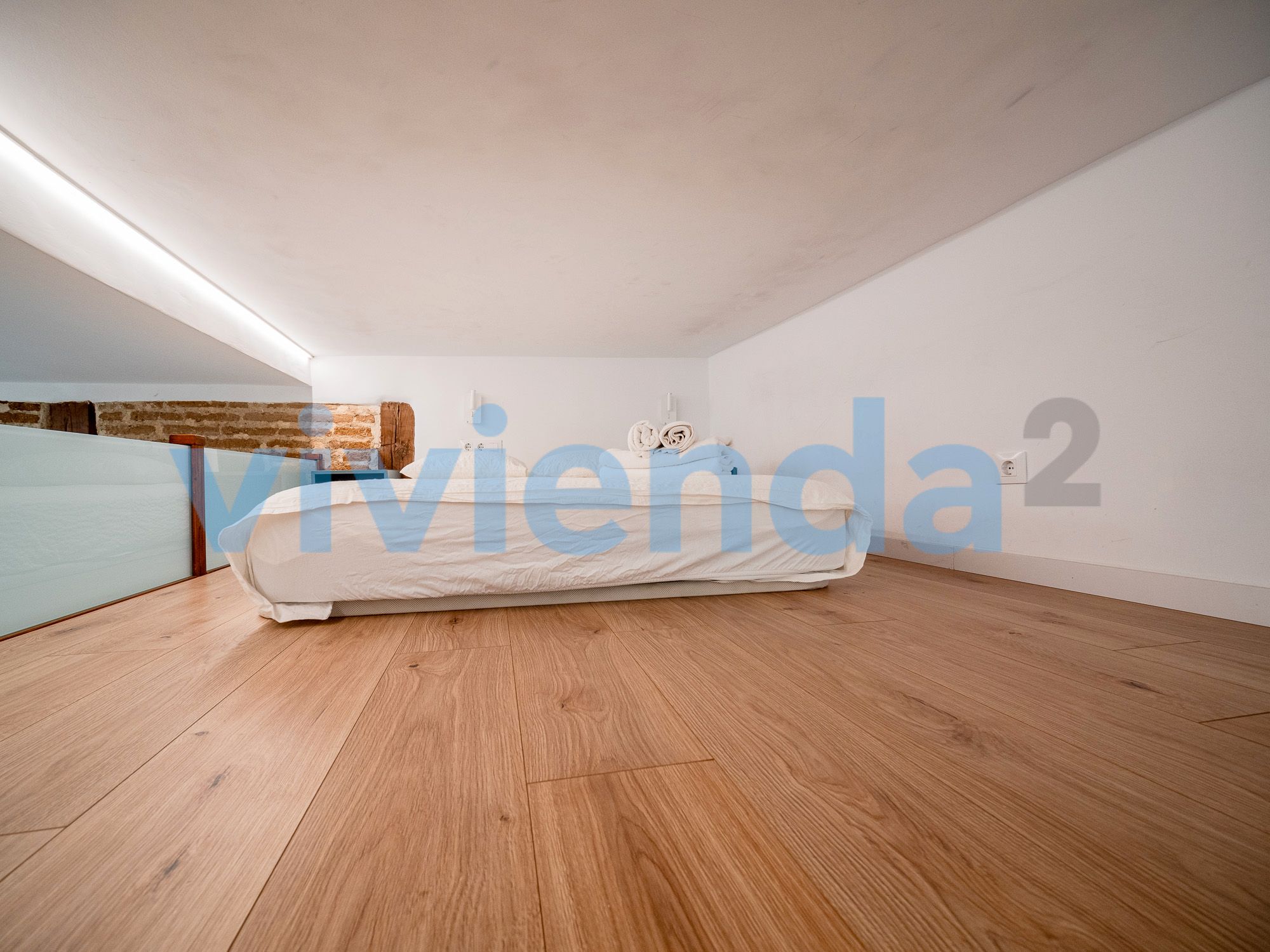 Bedroom of Flat for sale in  Madrid Capital  with Air Conditioner, Heating and Balcony