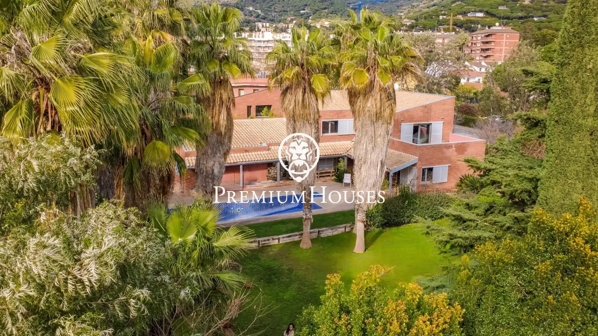 Vista exterior de Casa o xalet en venda en Cabrera de Mar amb Calefacció, Jardí privat i Terrassa