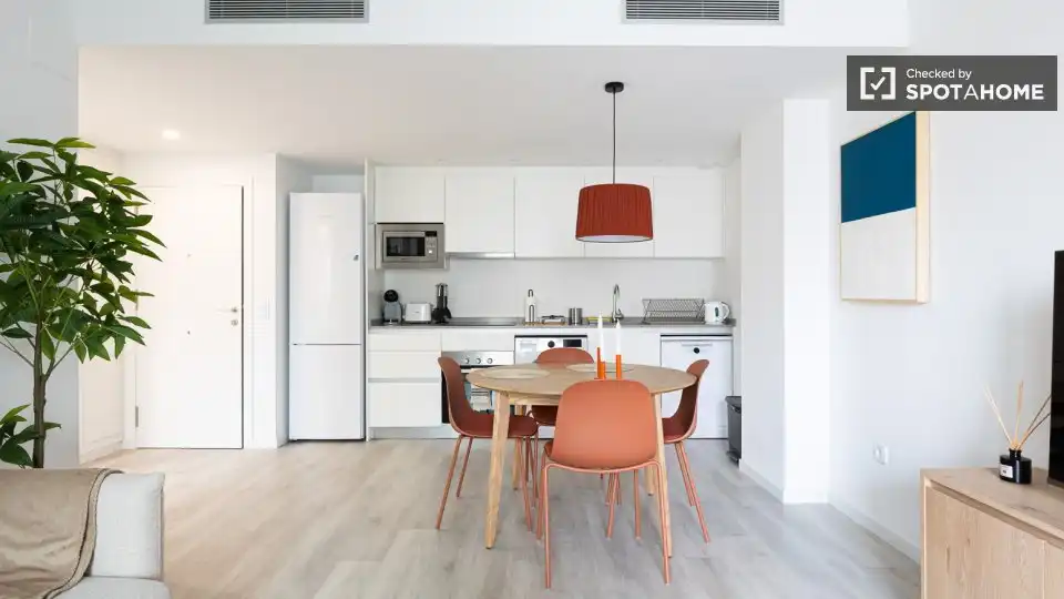 Kitchen of Flat for rent in Valencia  with Air Conditioner, Heating and Furnished