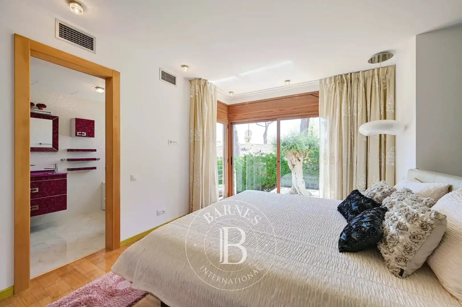 Habitación de Casa o chalet en venta en Lloret de Mar con Aire acondicionado, Calefacción y Jardín privado