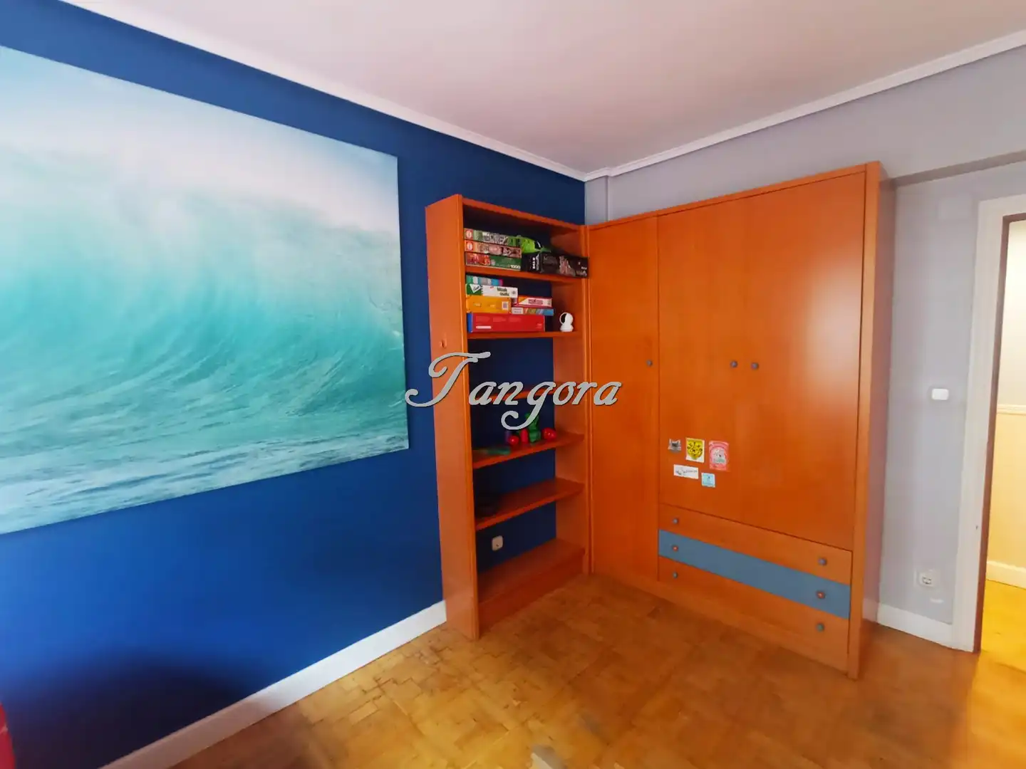 Habitación de Piso en venta en Getxo  con Calefacción, Parquet y Terraza