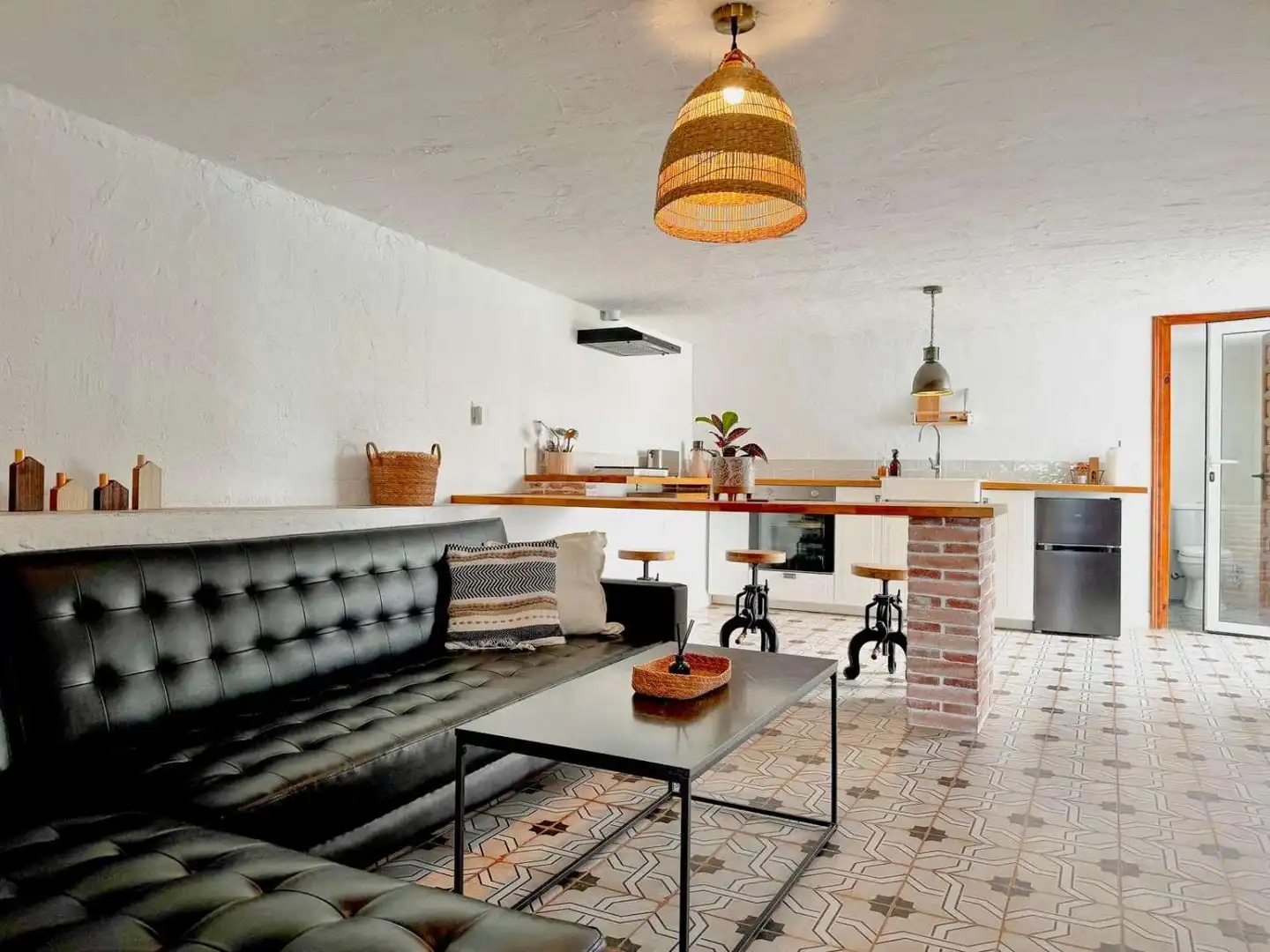 Cuina de Casa o xalet en venda en Nerja amb Aire condicionat i Piscina