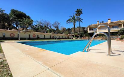 Swimming pool of House or chalet for sale in Benalmádena  with Air Conditioner and Terrace