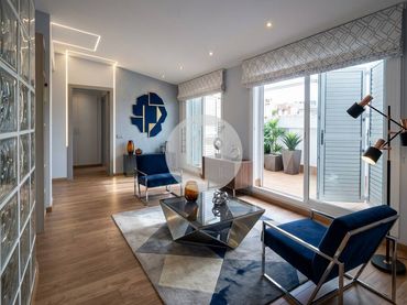 Maisonette mit Balkon zum Verkauf in Nord-oest