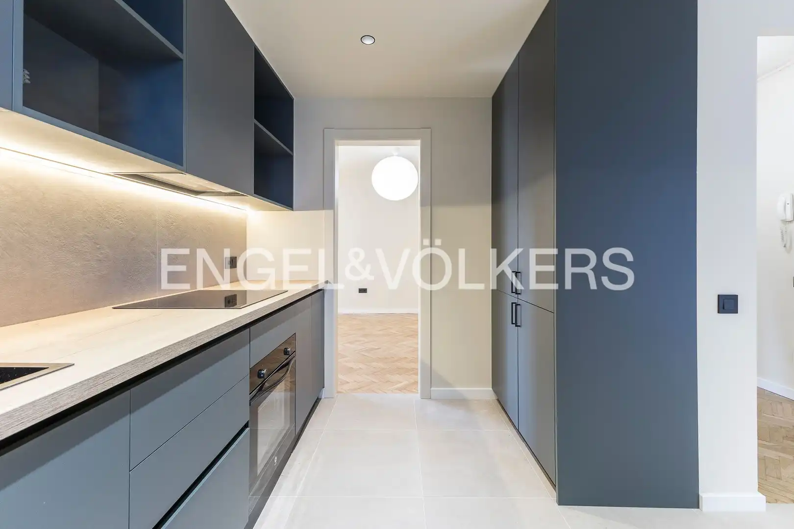 Kitchen of Flat for sale in Barcelona  with Air Conditioner, Heating and Parquet flooring