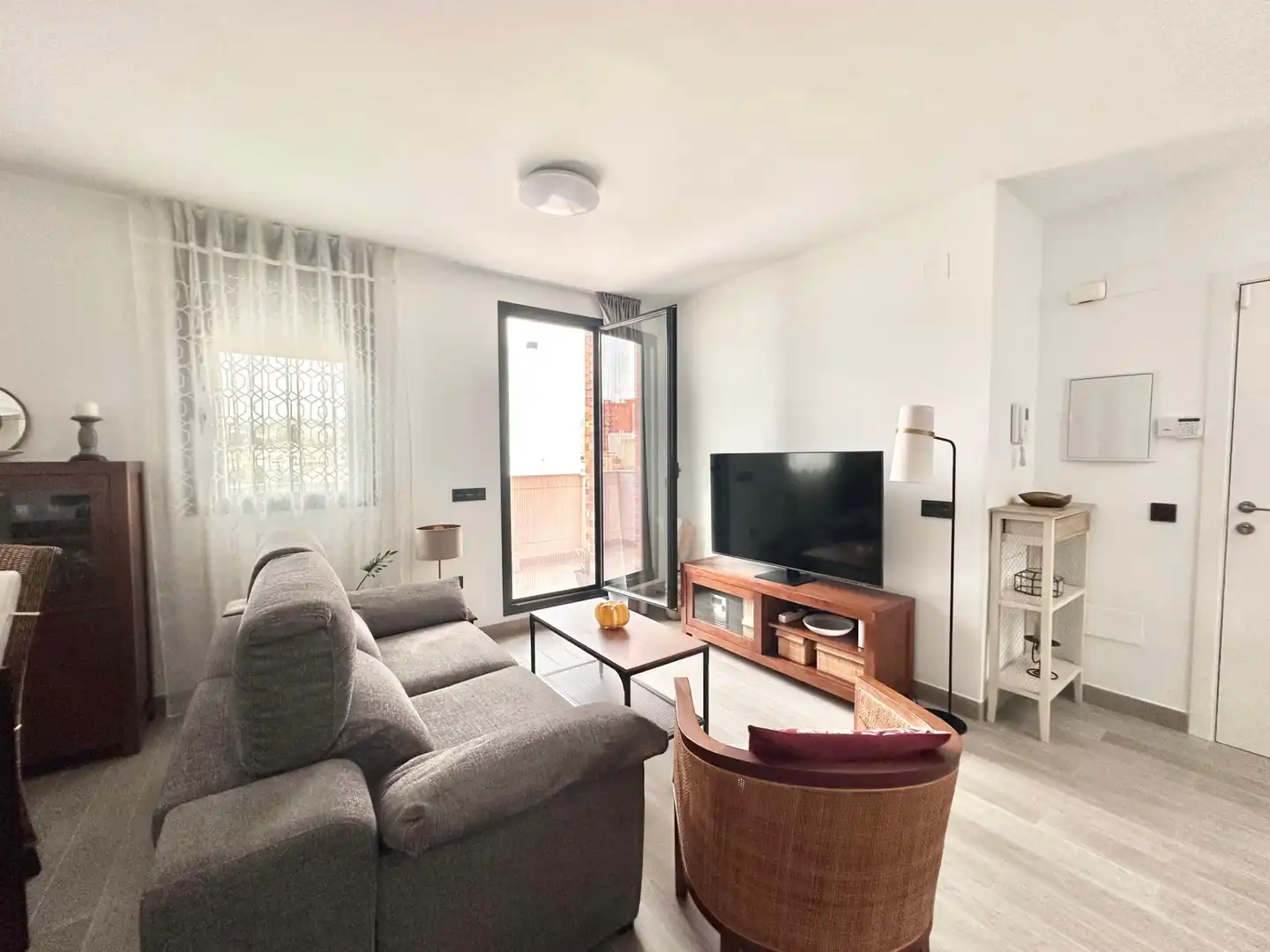 Sala d'estar de Àtic en venda en Málaga amb Aire condicionat, Terrassa i Alarma