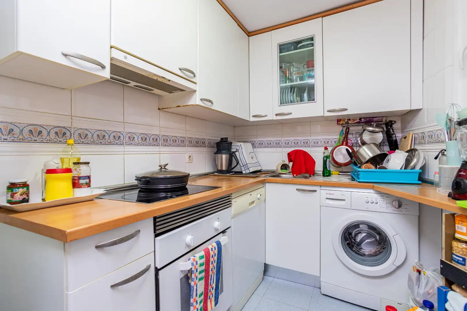 Kitchen of Flat for sale in Manzanares El Real  with Heating and Storage room