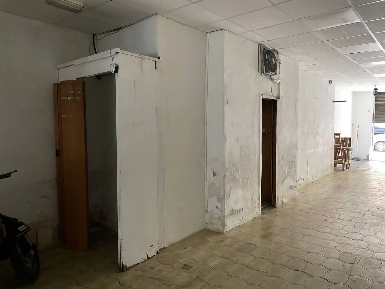 Business premises for sale in Calle Borrull, imagen 10