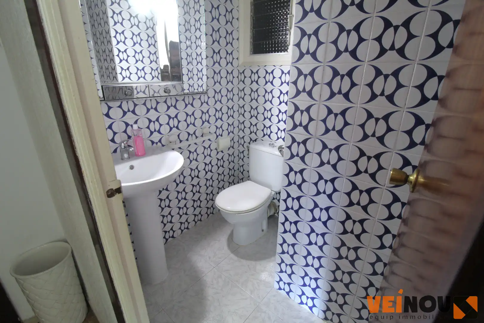 Baño de Piso en venta en L'Hospitalet de Llobregat con Balcón