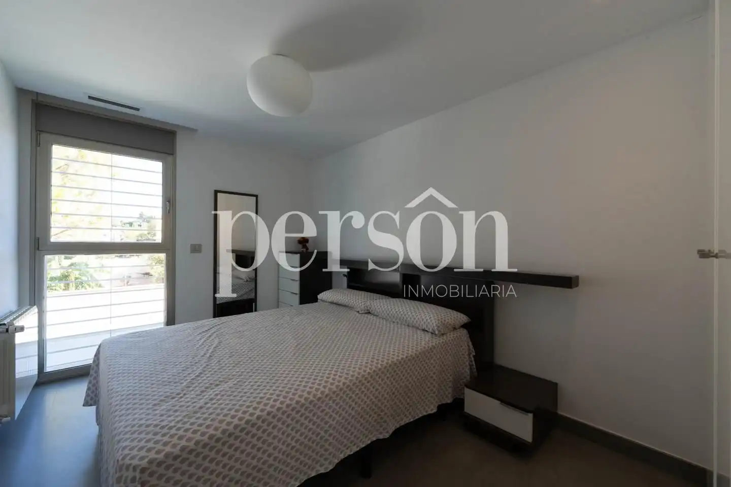 Habitación de Casa o chalet en venta en La Pobla de Vallbona con Aire acondicionado, Calefacción y Jardín privado