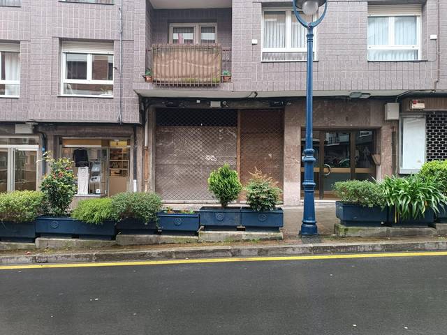 Local comercial en Venta en Azeta - Abatxolo