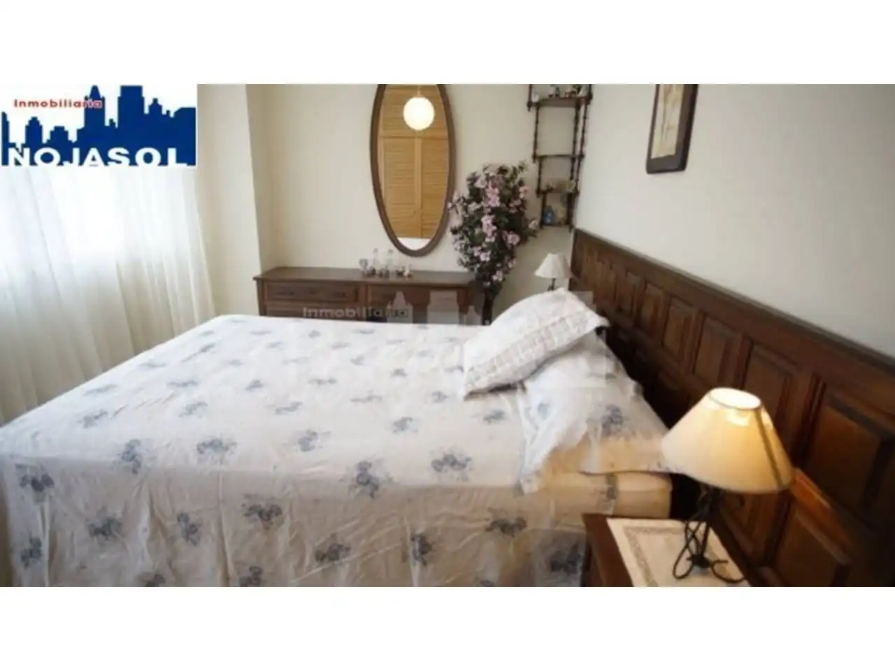 Dormitori de Apartament de lloguer en Noja amb Calefacció, Terrassa i Traster