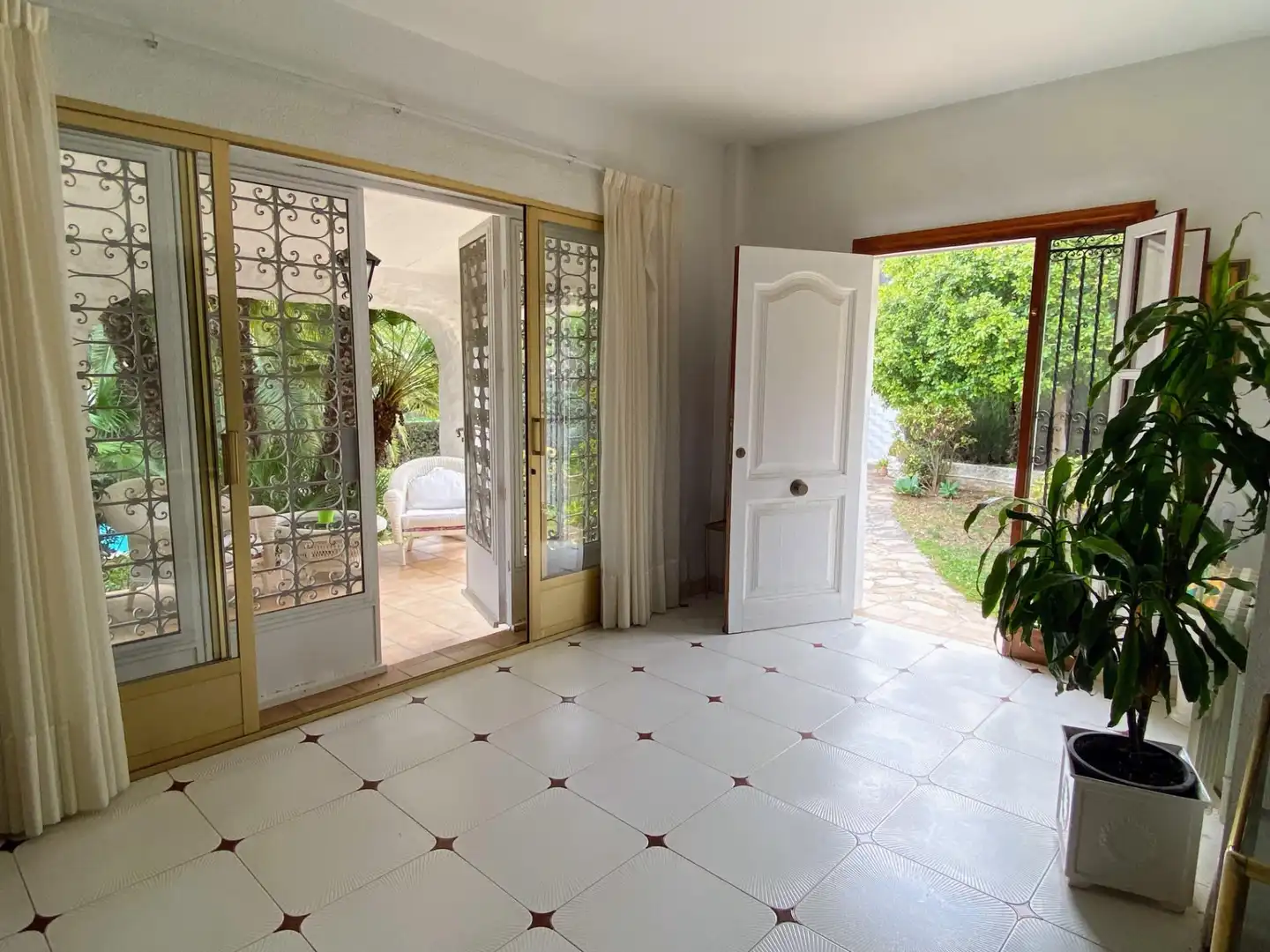 Houses for sale in Torrent  with Heating, Private garden and Terrace