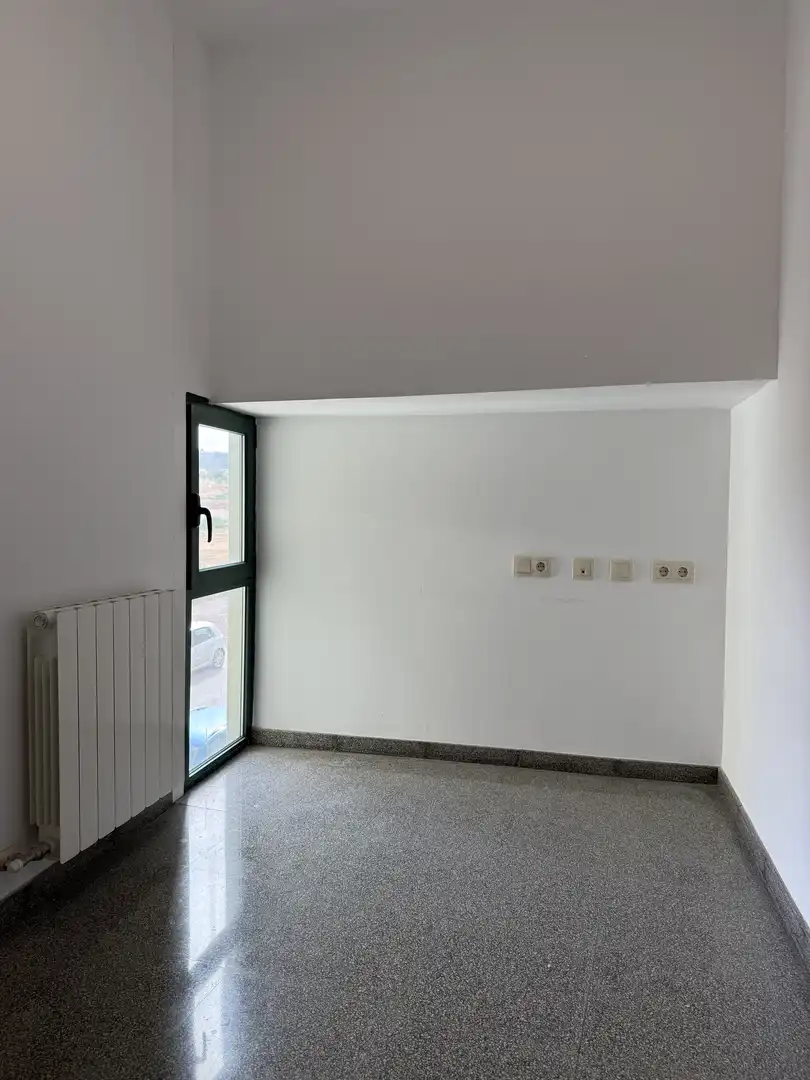 Piso de alquiler en Rosselló con Calefacción