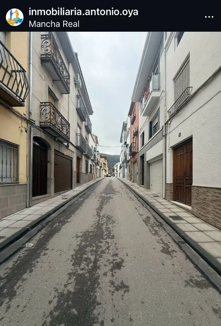 Vista exterior de Casa o chalet en venta en Mancha Real con Trastero y Balcón