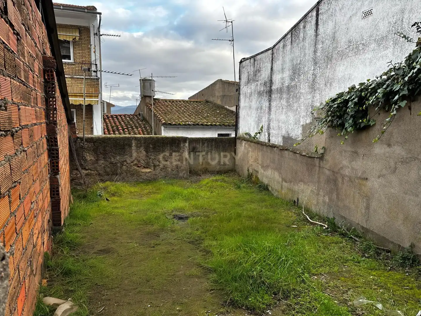Casa o chalet en venta en Torrejoncillo con Aire acondicionado, Jardín privado y Trastero