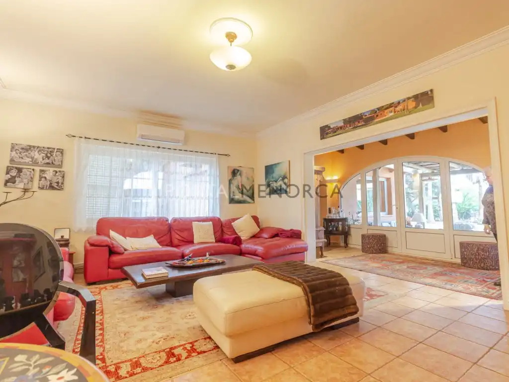 Sala de estar de Finca rústica en venta en Maó - Mahón con Aire acondicionado, Jardín privado y Terraza
