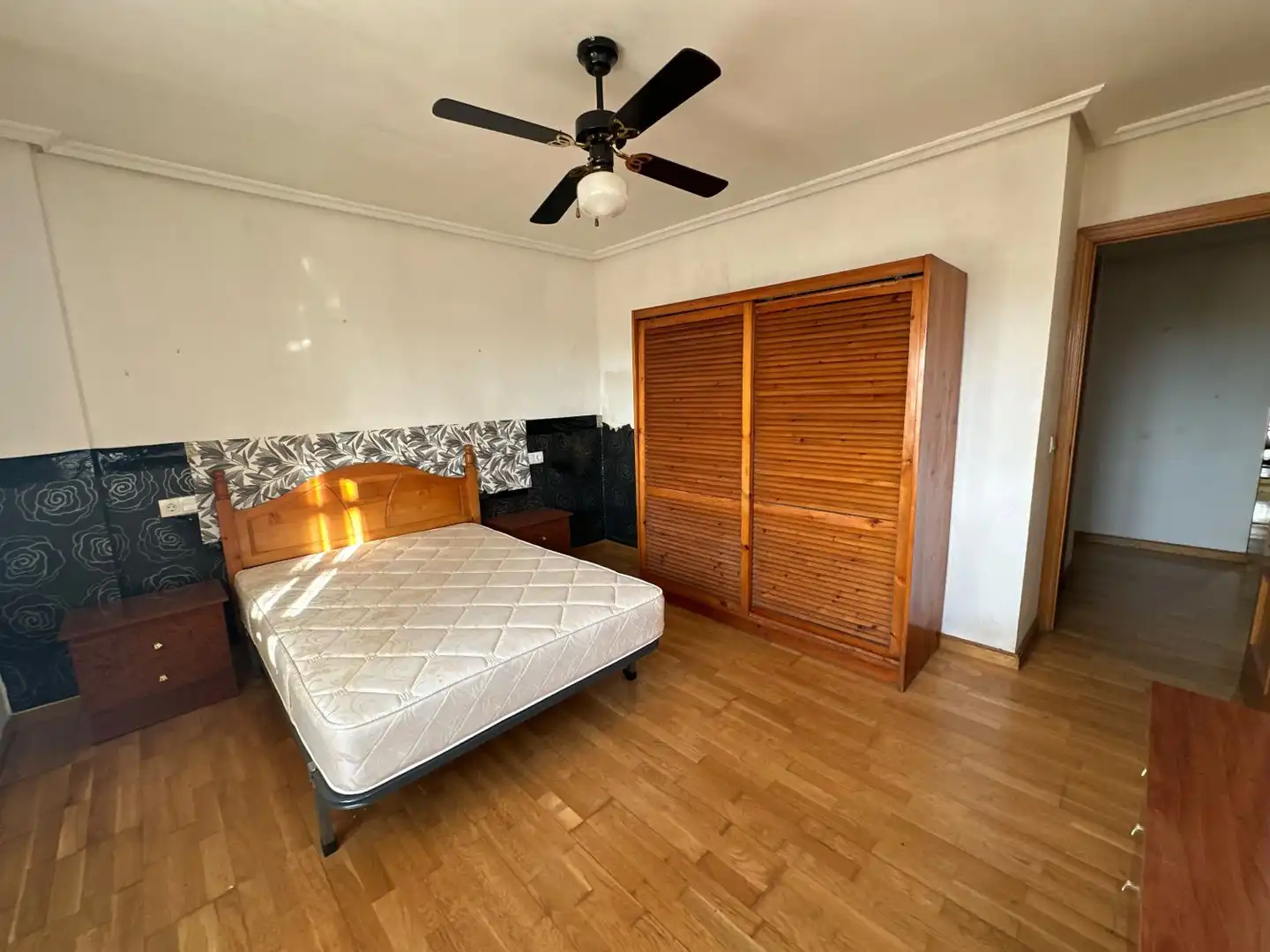 Habitación de Ático en venta en Santa Marta de Tormes con Calefacción, Terraza y Amueblado
