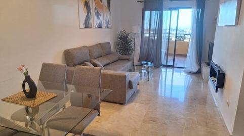Foto 3 de Apartamento en venta en La Concha - Resina Golf, Málaga