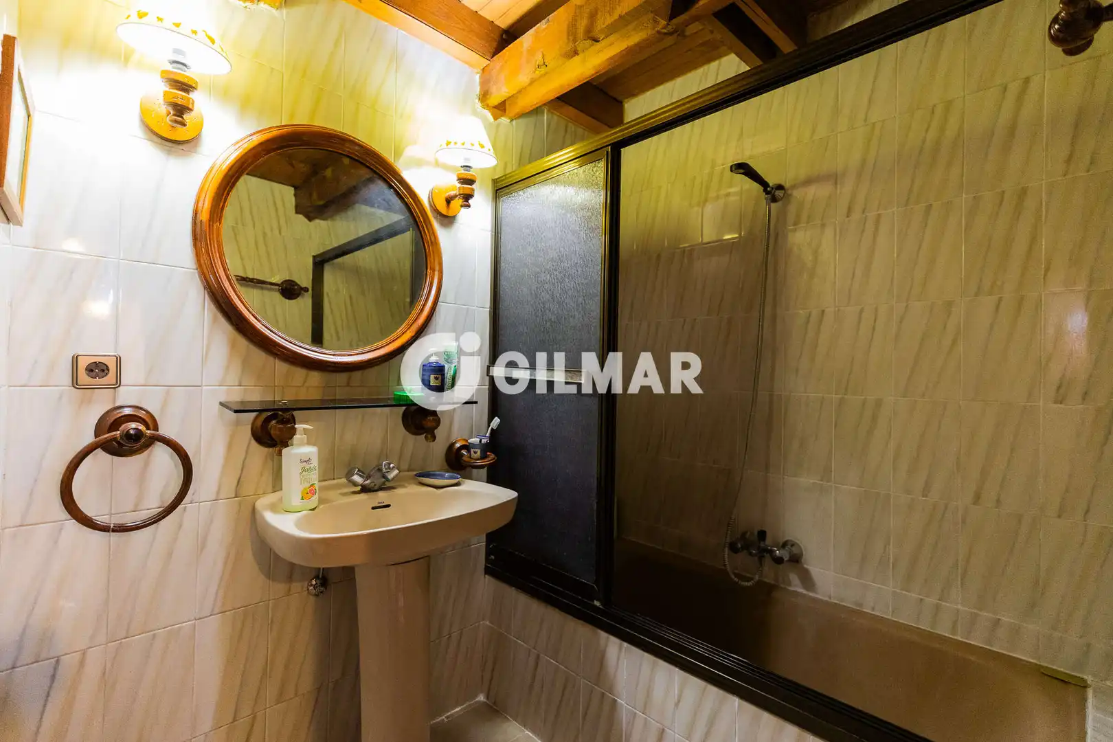 Bathroom of Flat for sale in Galapagar  with Heating