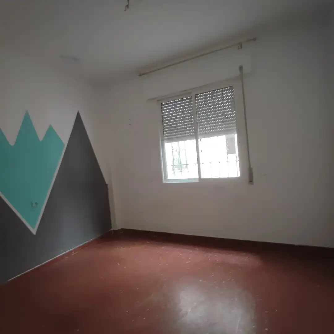 Habitación de Piso en venta en Córdoba con Aire acondicionado, Trastero y Piscina comunitaria
