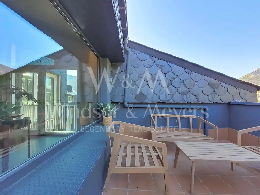 Terrasse von Dachboden zur Miete in La Massana mit Heizung, Möbliert und Ofen