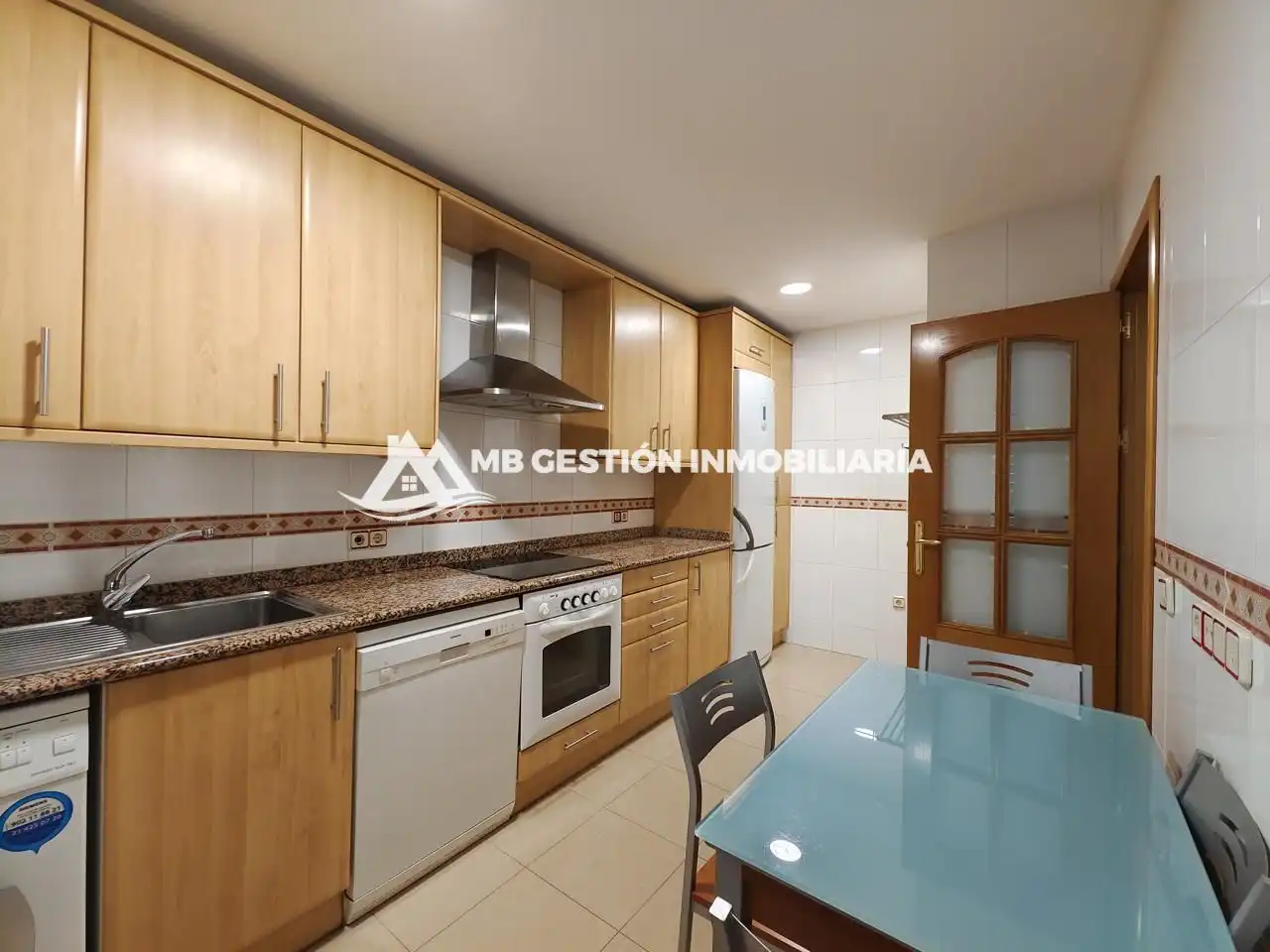 Detached homes for sale in Calle de Luarca, La Serna
