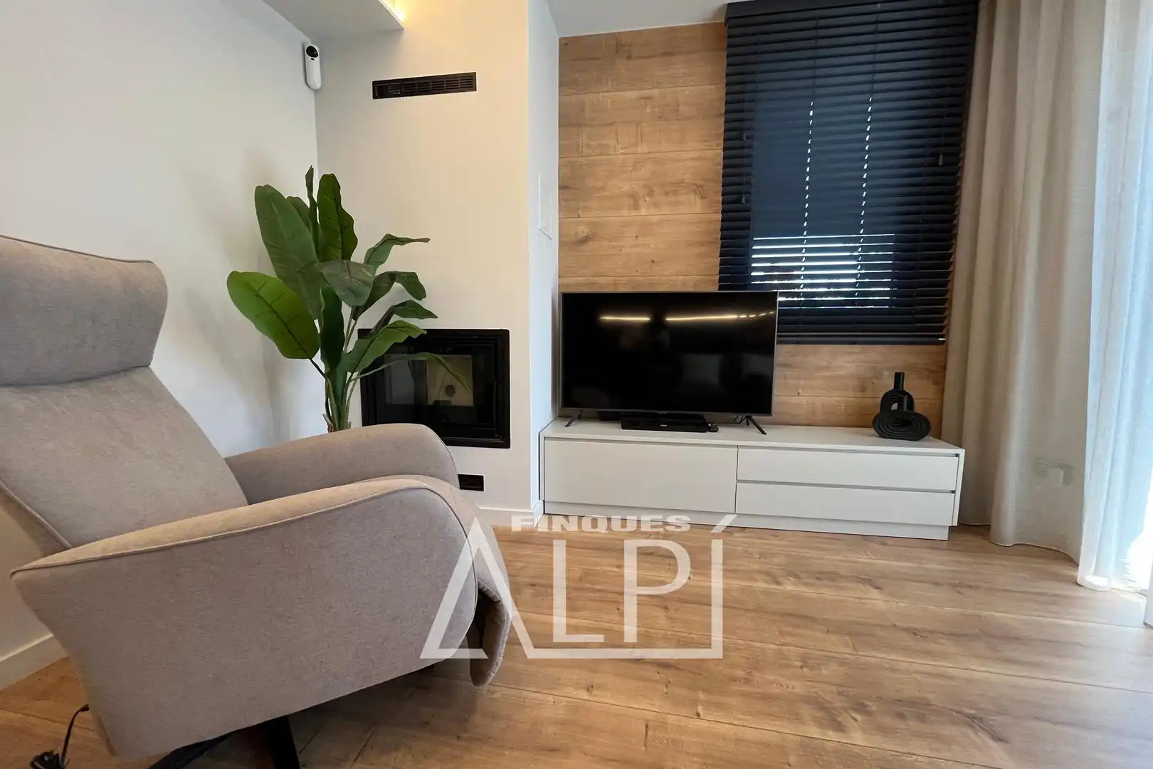 Sala d'estar de Apartament en venda en Puigcerdà amb Calefacció, Parquet i Traster