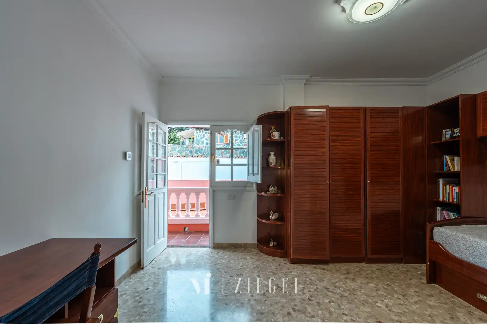 Casa o xalet en venda a Pasaje el Romero, 22, Los Portales - Visvique