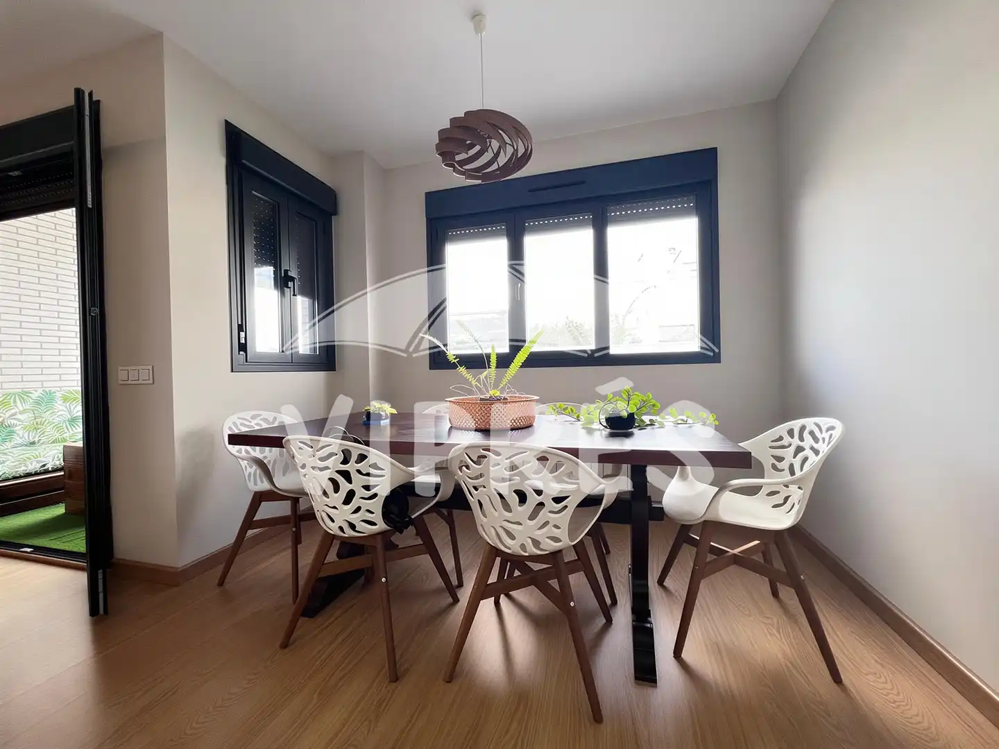 Comedor de Piso en venta en Cáceres con Trastero, Piscina y Amueblado