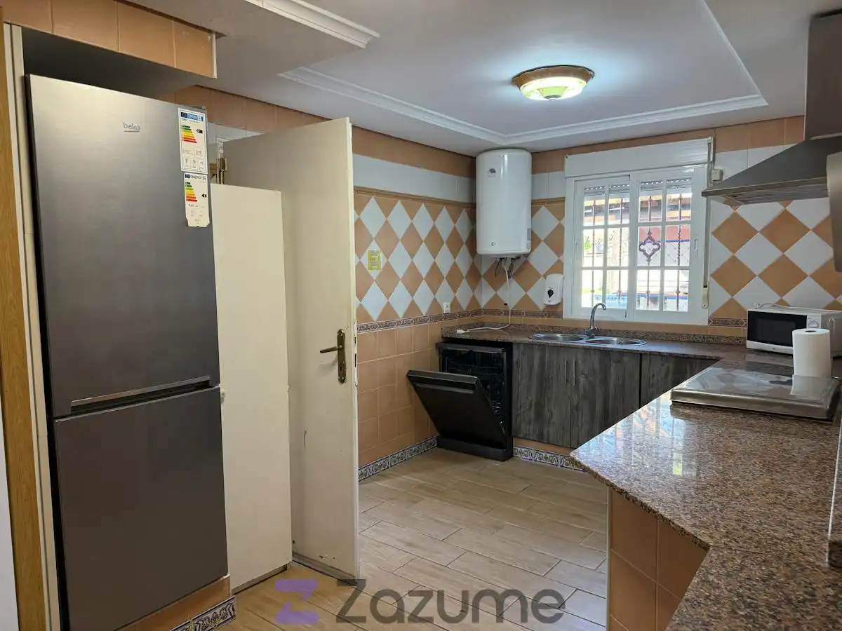 Villa mit Terrasse zur Miete in C. de Nador, imagen 8