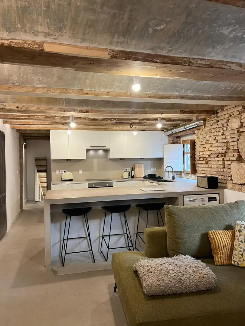 Kitchen of Ground floor for rent in Valencia  with Air Conditioner and Furnished