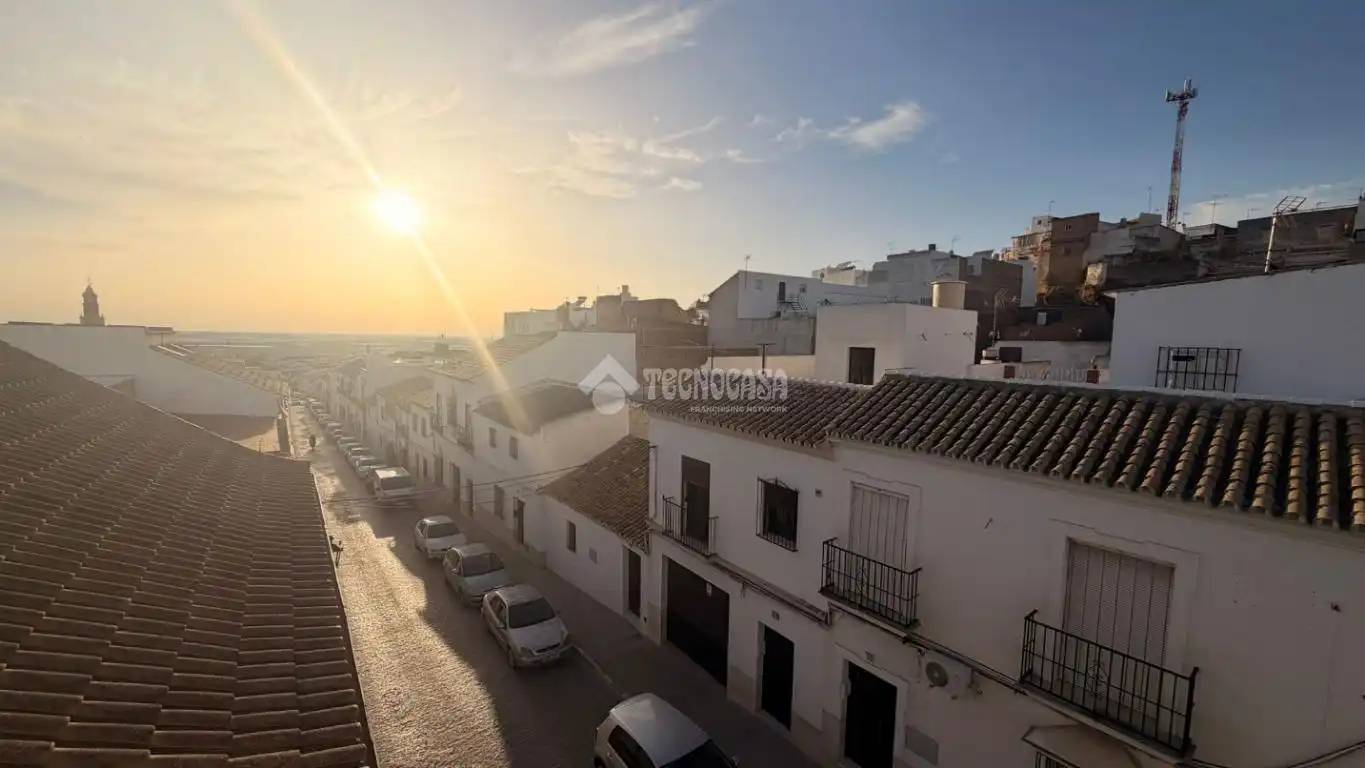 Vista exterior de Piso en venta en Osuna con Calefacción, Terraza y Balcón