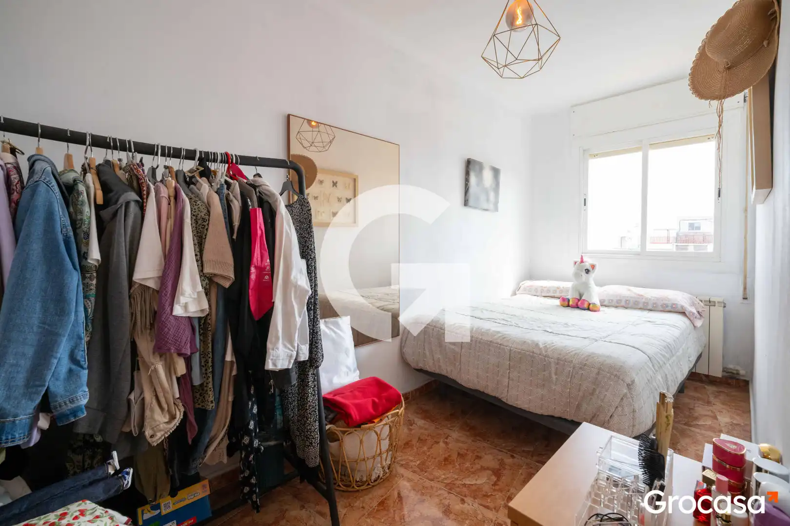 Habitación de Piso en venta en Mataró con Calefacción, Horno y TV