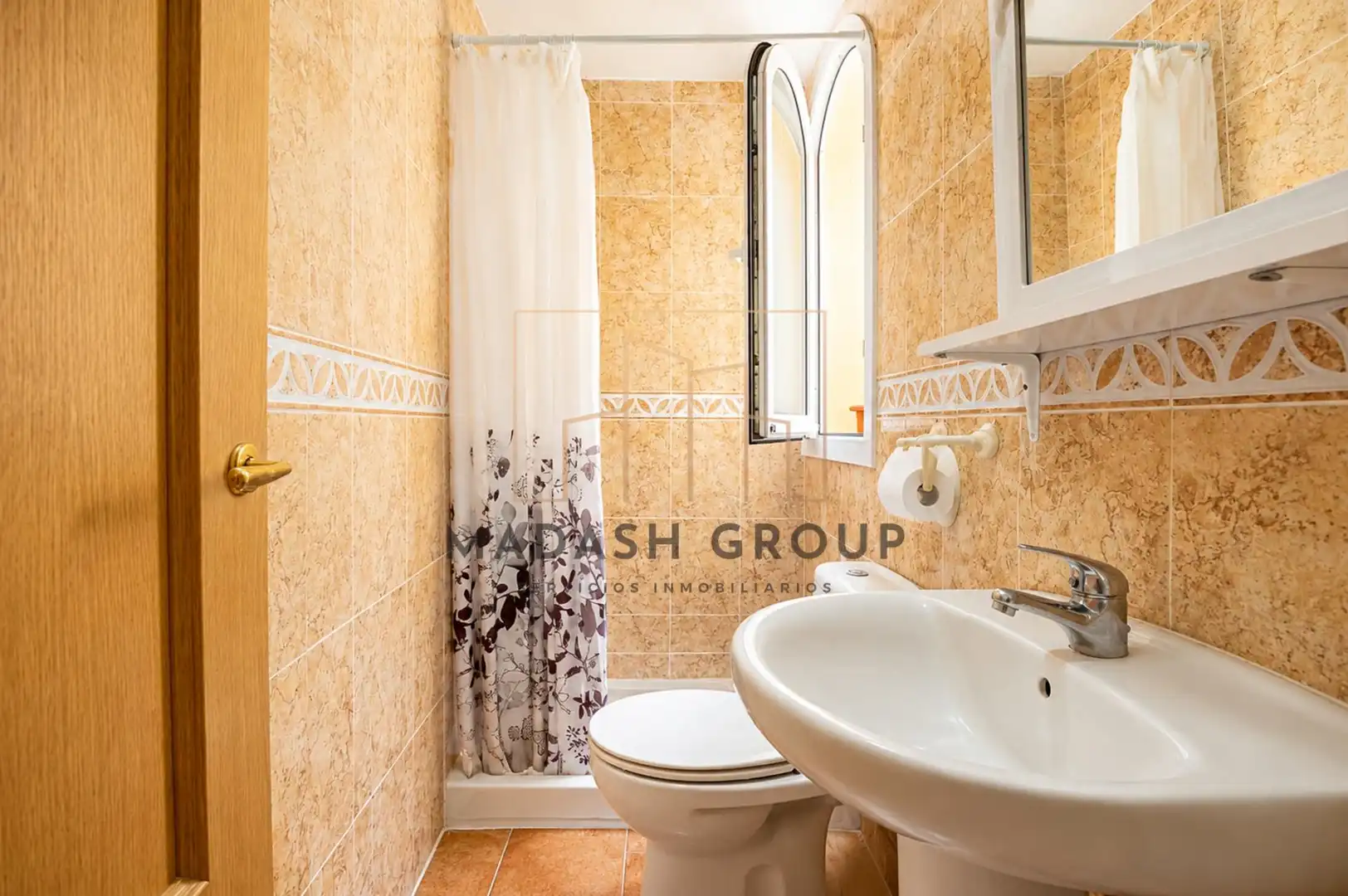 Baño de Estudio en venta en Mont-roig del Camp con Aire acondicionado, Terraza y Piscina comunitaria
