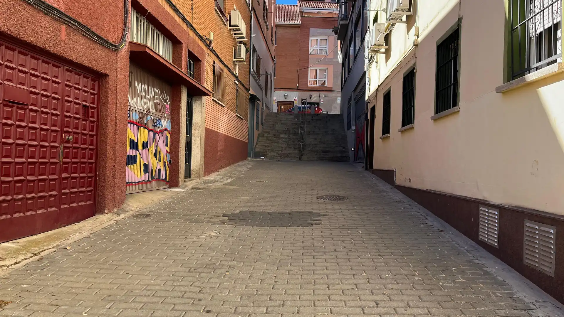 Vista exterior de Trastero de alquiler en Madrid con Alarma