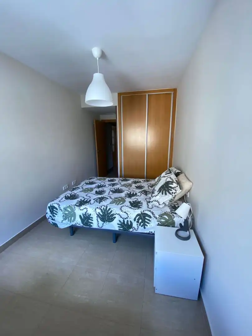 Habitación de Piso de alquiler en Murcia con Aire acondicionado y Amueblado
