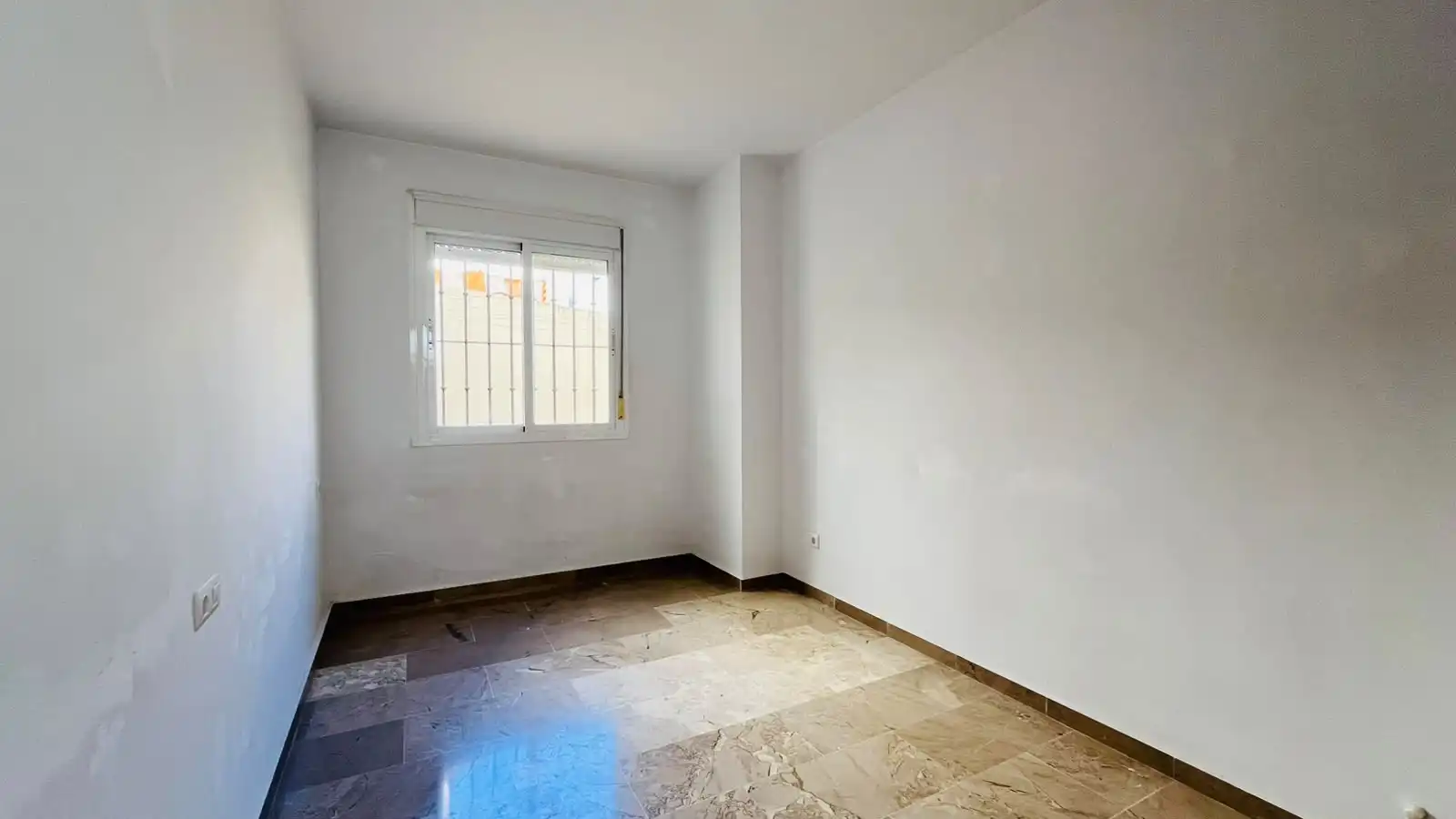 Dormitori de Pis en venda en San Fernando amb Terrassa