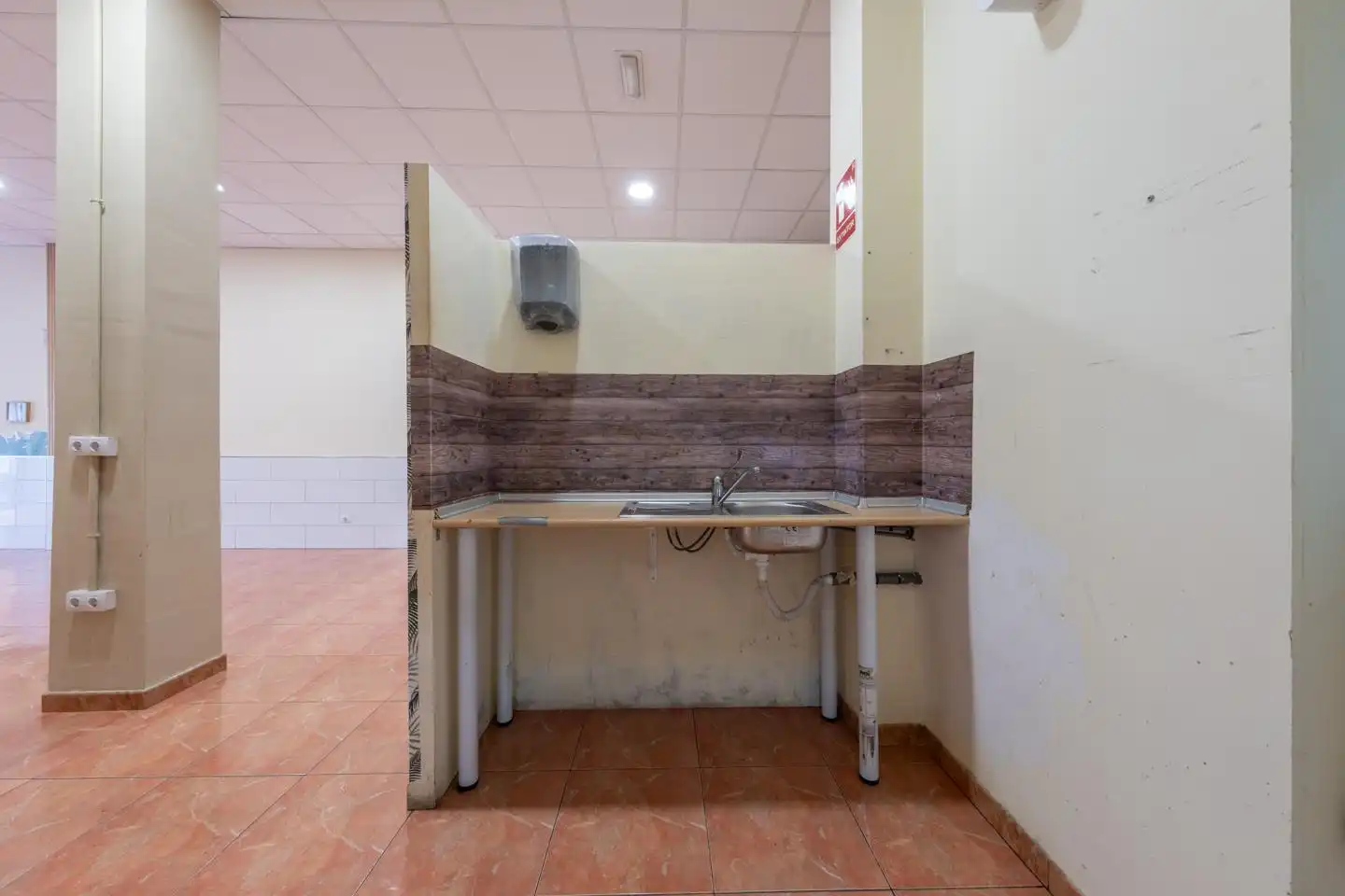 Kitchen of Commercial properties for sale in Santa María de Guía de Gran Canaria