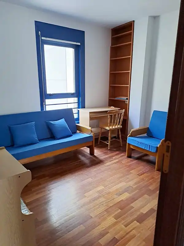 Dormitori de Pis en venda en A Coruña Capital  amb Calefacció, Parquet i Traster