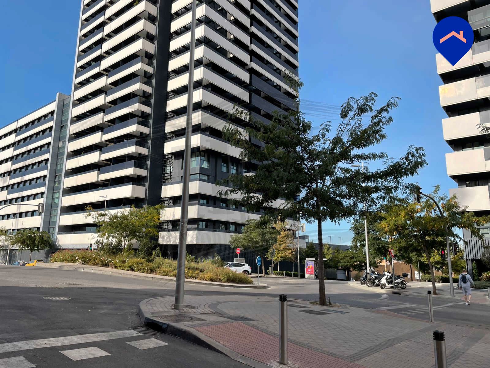 Exterior view of Flat for sale in  Madrid Capital  with Heating, Parquet flooring and Storage room